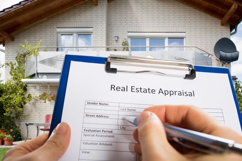 Local Real Estate Appraisal Service pros at work